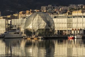 L'acquario di Genova visto da fuori